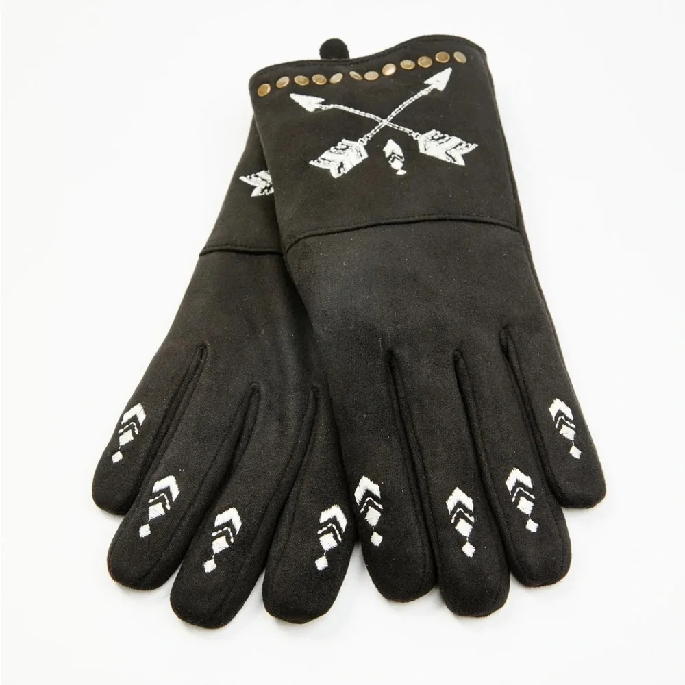 IDYLLWIND HALEY CROSS ARROW GLOVES Faux Suede Gloves w/ White Embroidered Arrows